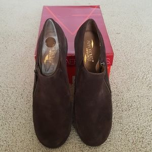 Aerosoles Heelrest booties